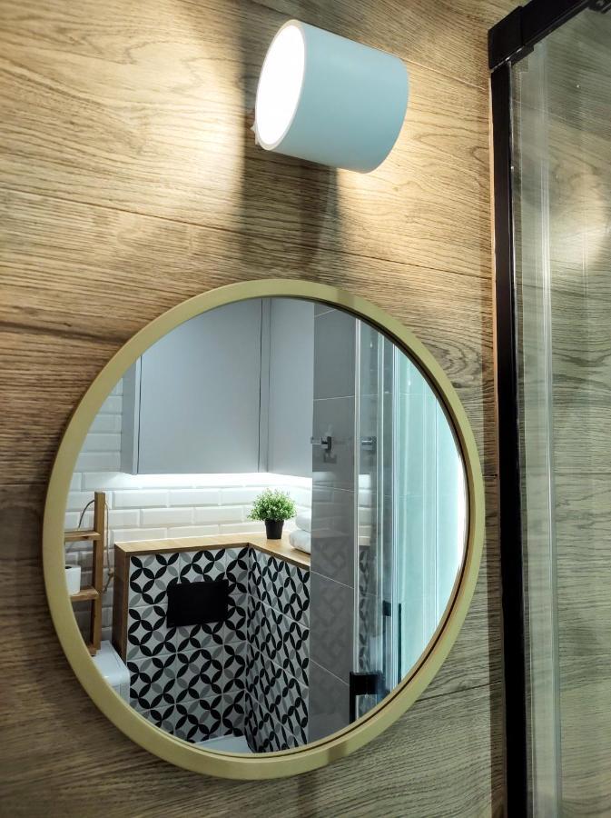 Cozy And Great Location By Cooee Apartments Варшава Екстер'єр фото
