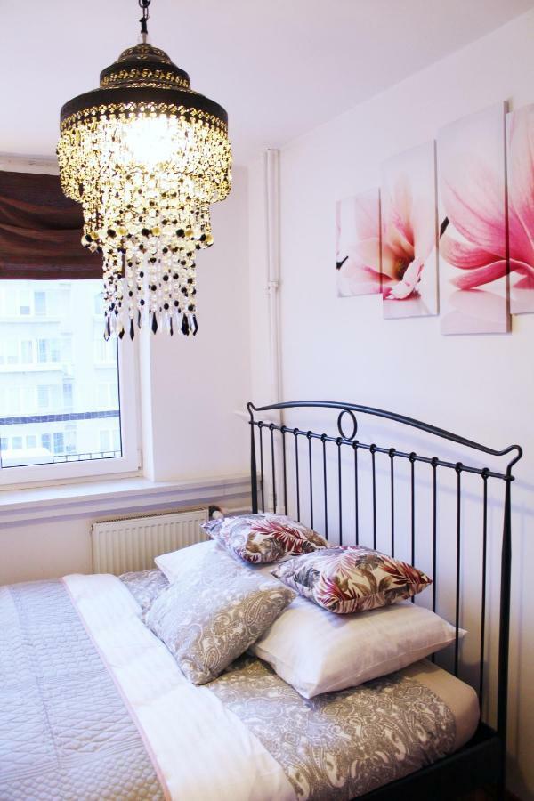 Cozy And Great Location By Cooee Apartments Варшава Екстер'єр фото